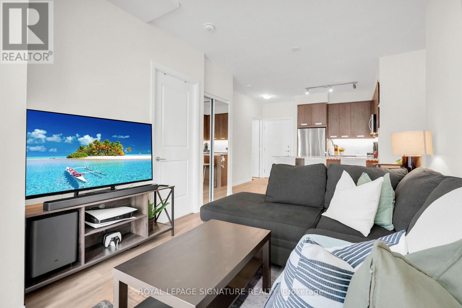 218 - 35 Watergarden Drive, Mississauga, Ontario  L5R 0G8 - Photo 12 - W13596688