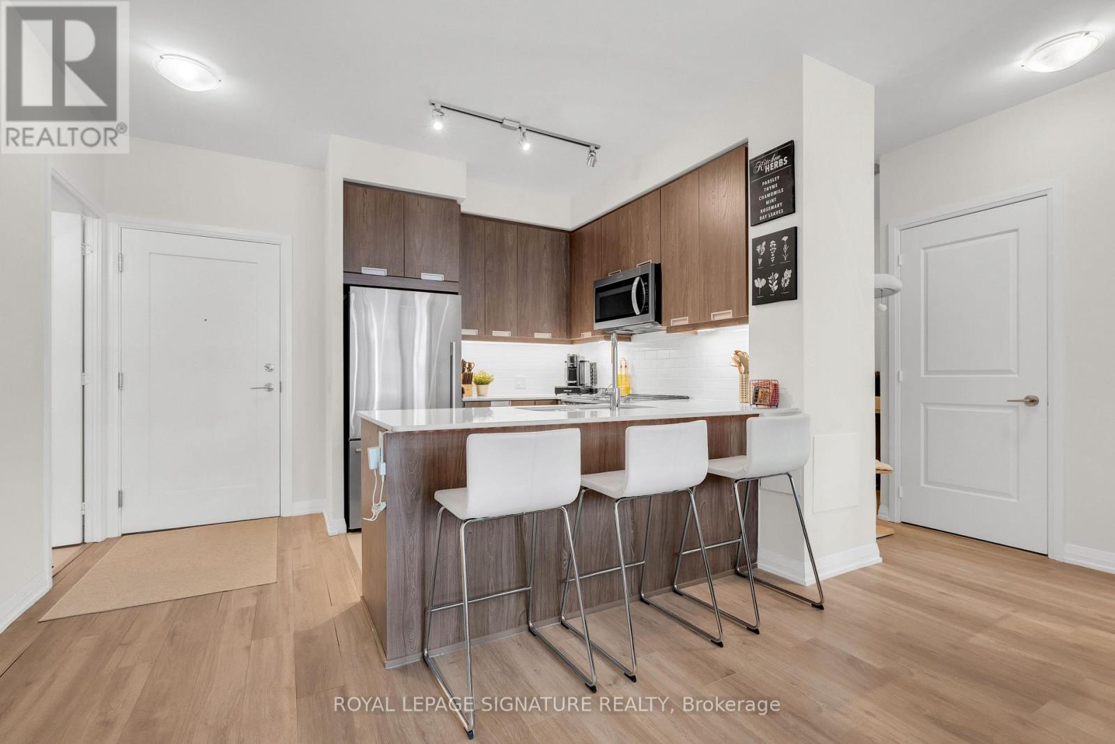 218 - 35 Watergarden Drive, Mississauga, Ontario  L5R 0G8 - Photo 6 - W13596688
