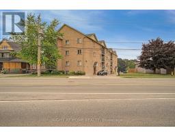 403 - 1522 KING STREET E, Kitchener, Ontario