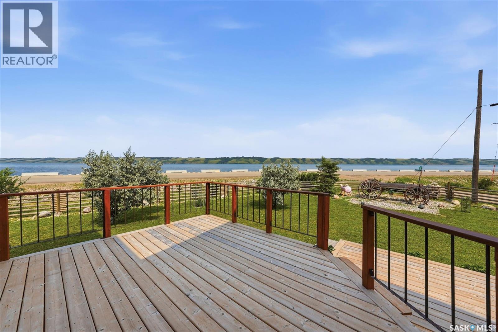 402 Lake Avenue, Manitou Beach, Saskatchewan  S0K 4T1 - Photo 16 - SK043355