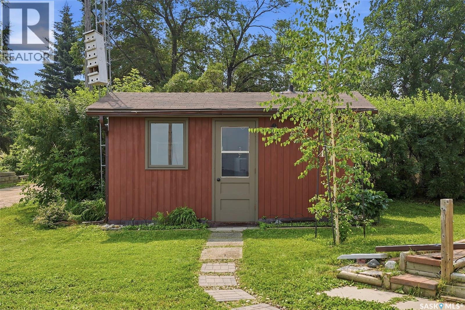402 Lake Avenue, Manitou Beach, Saskatchewan  S0K 4T1 - Photo 34 - SK043355