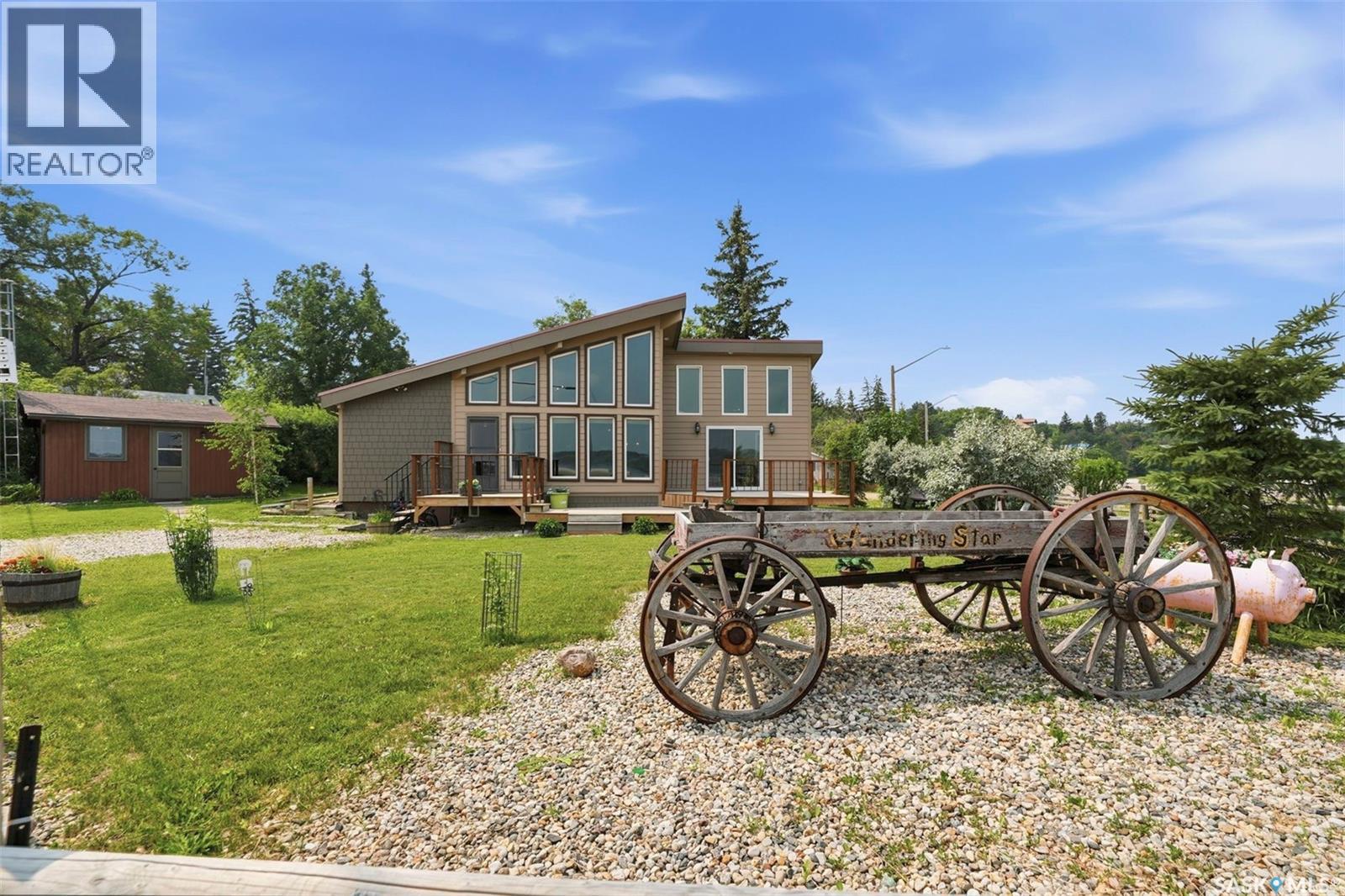 402 Lake Avenue, Manitou Beach, Saskatchewan  S0K 4T1 - Photo 4 - SK043355