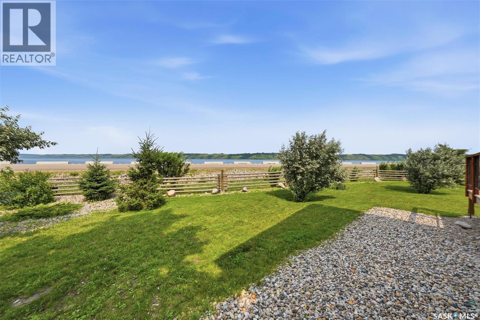 402 Lake Avenue, Manitou Beach, Saskatchewan  S0K 4T1 - Photo 49 - SK043355