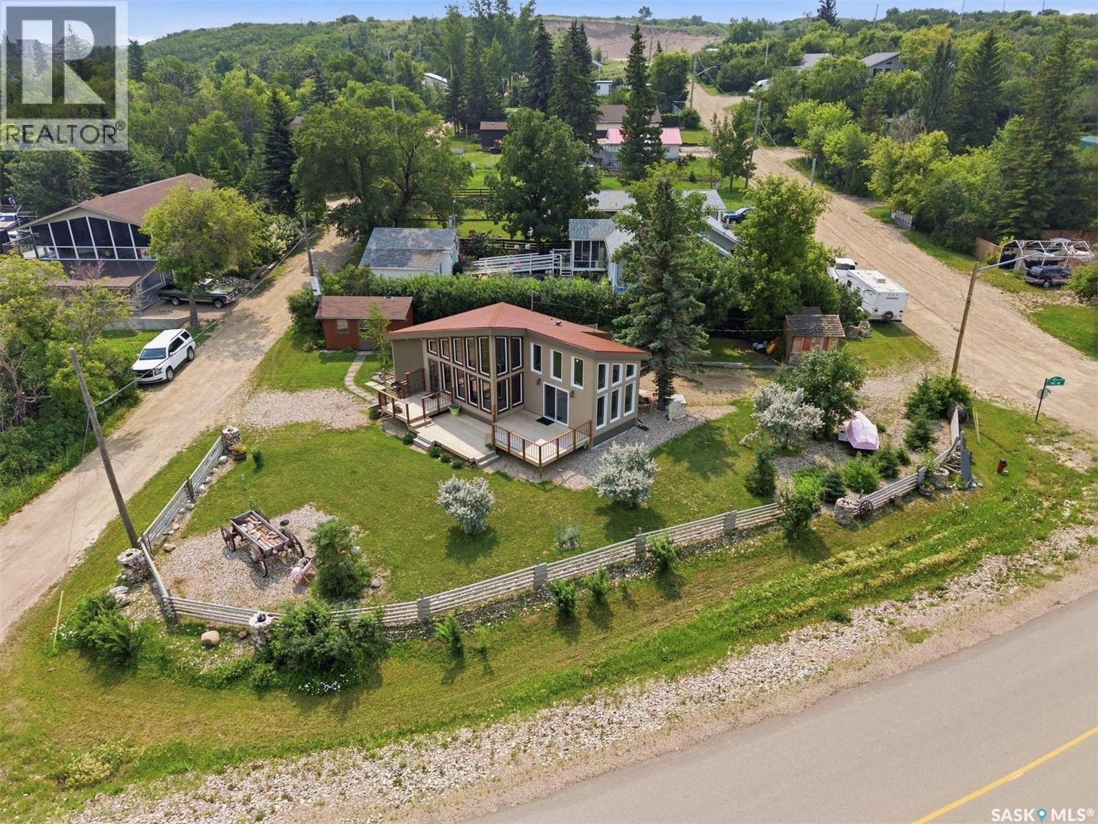 402 Lake Avenue, Manitou Beach, Saskatchewan  S0K 4T1 - Photo 53 - SK043355