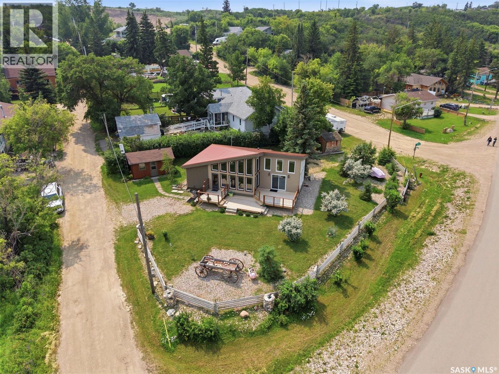 402 Lake Avenue, Manitou Beach, Saskatchewan  S0K 4T1 - Photo 54 - SK043355