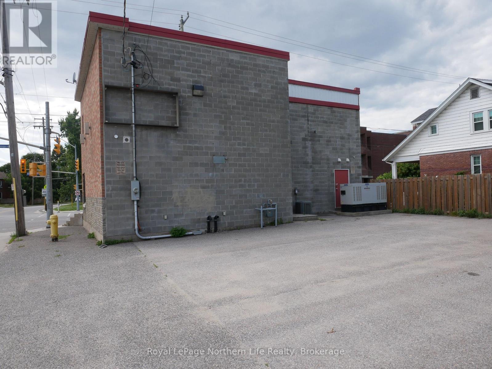 500 Algonquin Avenue, North Bay, Ontario  P1B 4W7 - Photo 5 - X13596818