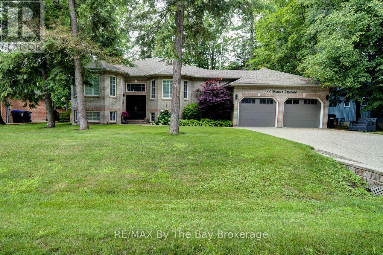 22 DOWNER CRESCENT, Wasaga Beach, Ontario