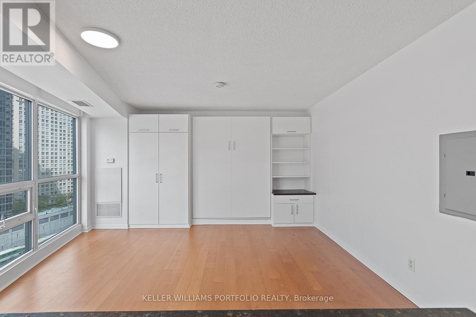 1504 - 18 Yonge Street, Toronto, Ontario  M5E 1Z8 - Photo 7 - C13596808