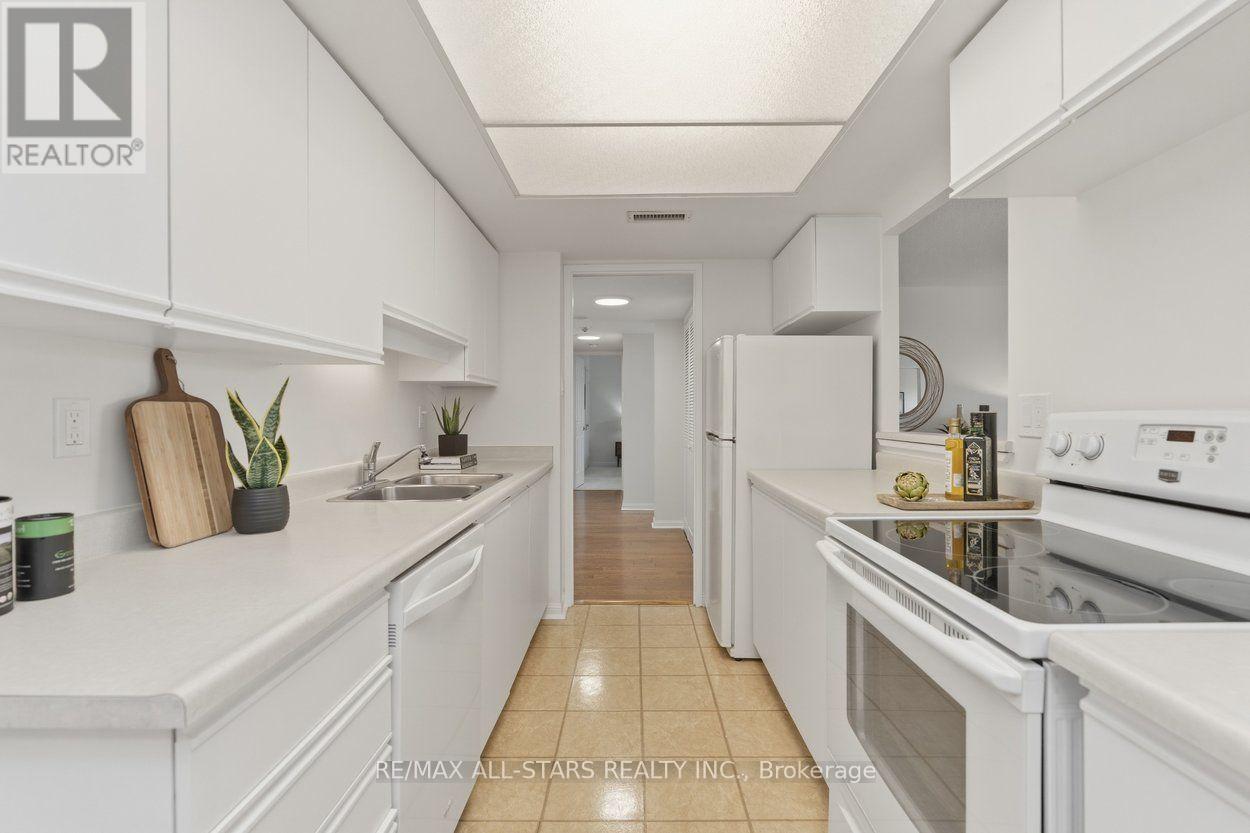 418 - 255 The Donway W, Toronto, Ontario  M3B 3M3 - Photo 24 - C13596814