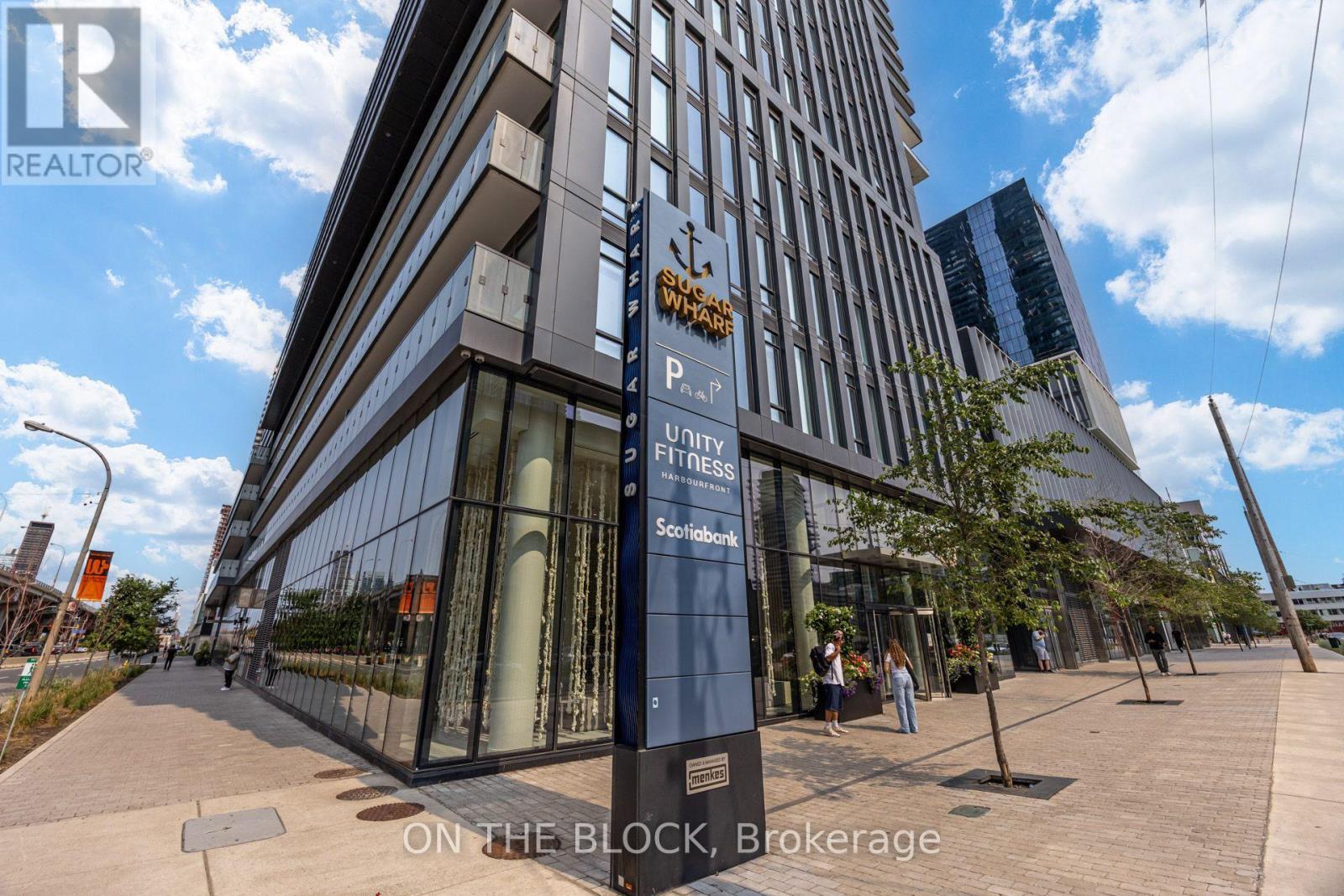 2801 - 138 Downes Street, Toronto, Ontario  M5E 0E4 - Photo 2 - C13596852
