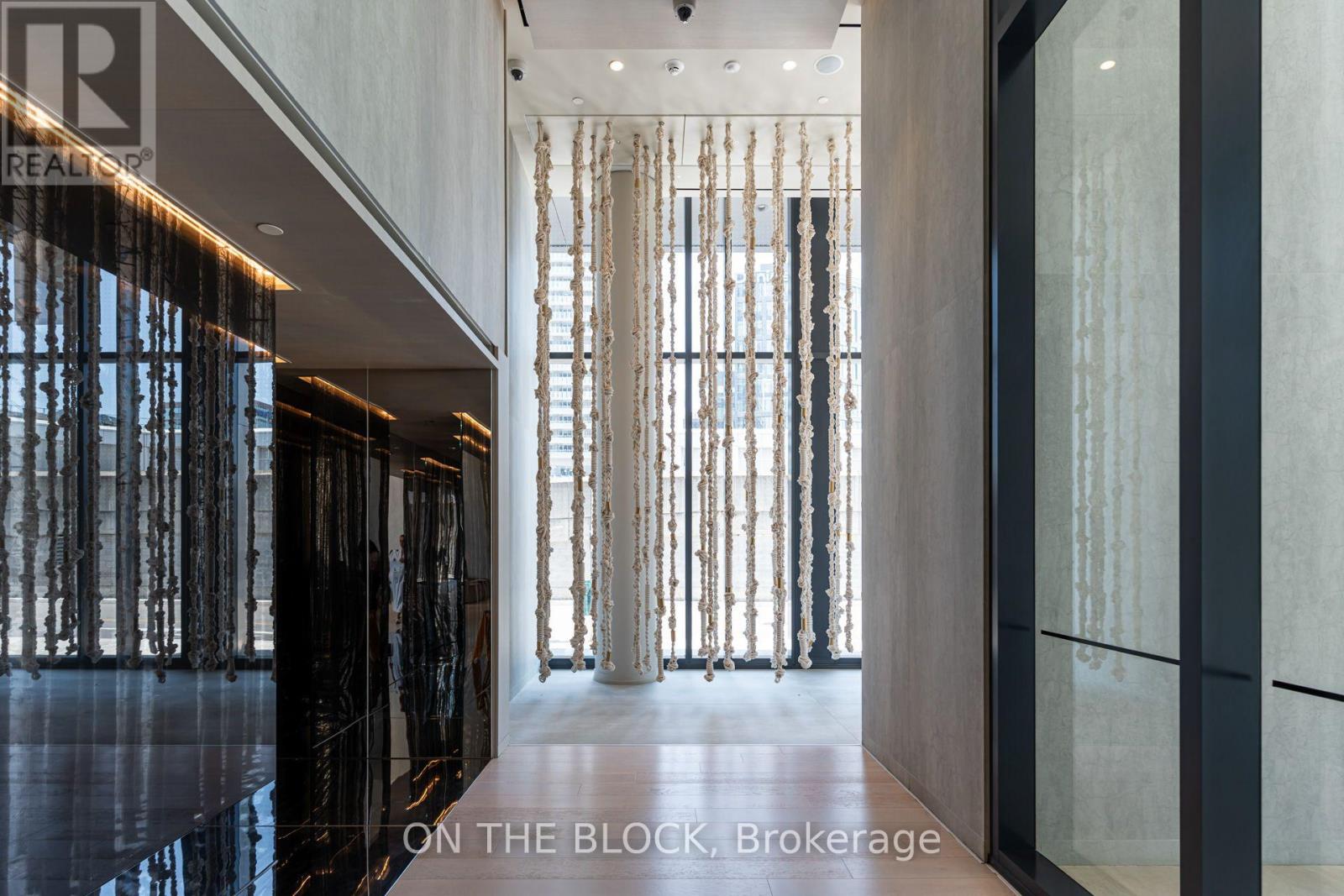 2801 - 138 Downes Street, Toronto, Ontario  M5E 0E4 - Photo 32 - C13596852