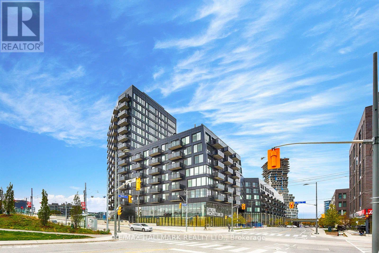 917 - 51 TROLLEY CRESCENT, Toronto, Ontario
