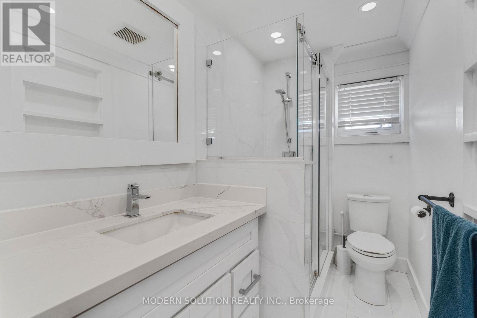 31 Elm Street, Ajax, Ontario  L1S 1W5 - Photo 21 - E13596868