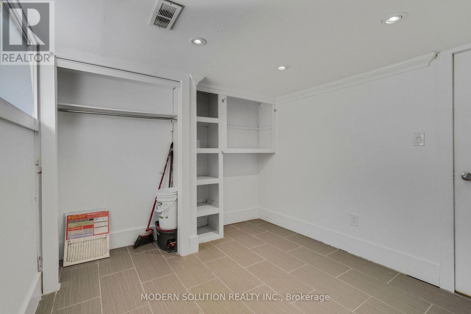 31 Elm Street, Ajax, Ontario  L1S 1W5 - Photo 30 - E13596868