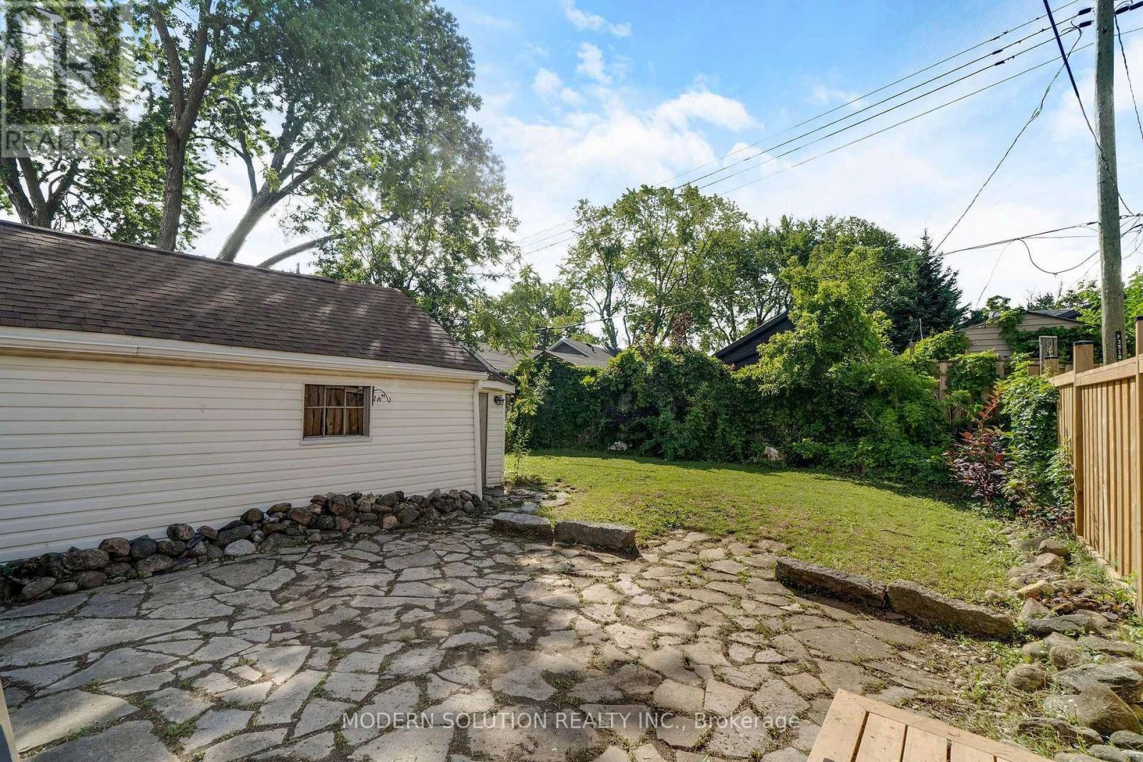 31 Elm Street, Ajax, Ontario  L1S 1W5 - Photo 36 - E13596868