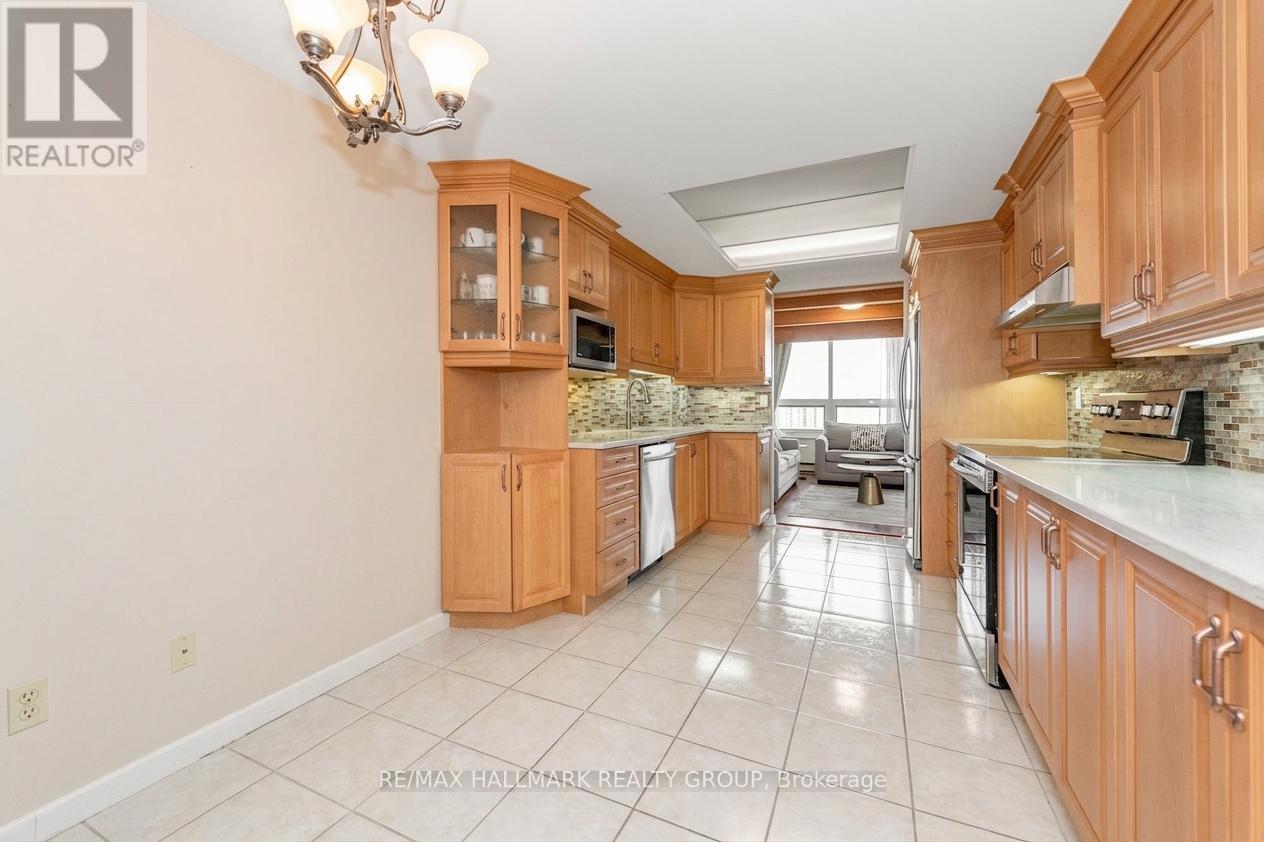 1702 - 1510 Riverside Drive, Ottawa, Ontario  K1G 4X5 - Photo 19 - X13596822
