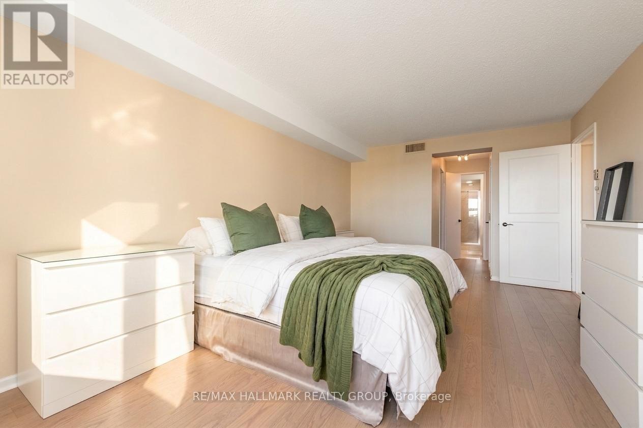 1702 - 1510 Riverside Drive, Ottawa, Ontario  K1G 4X5 - Photo 26 - X13596822
