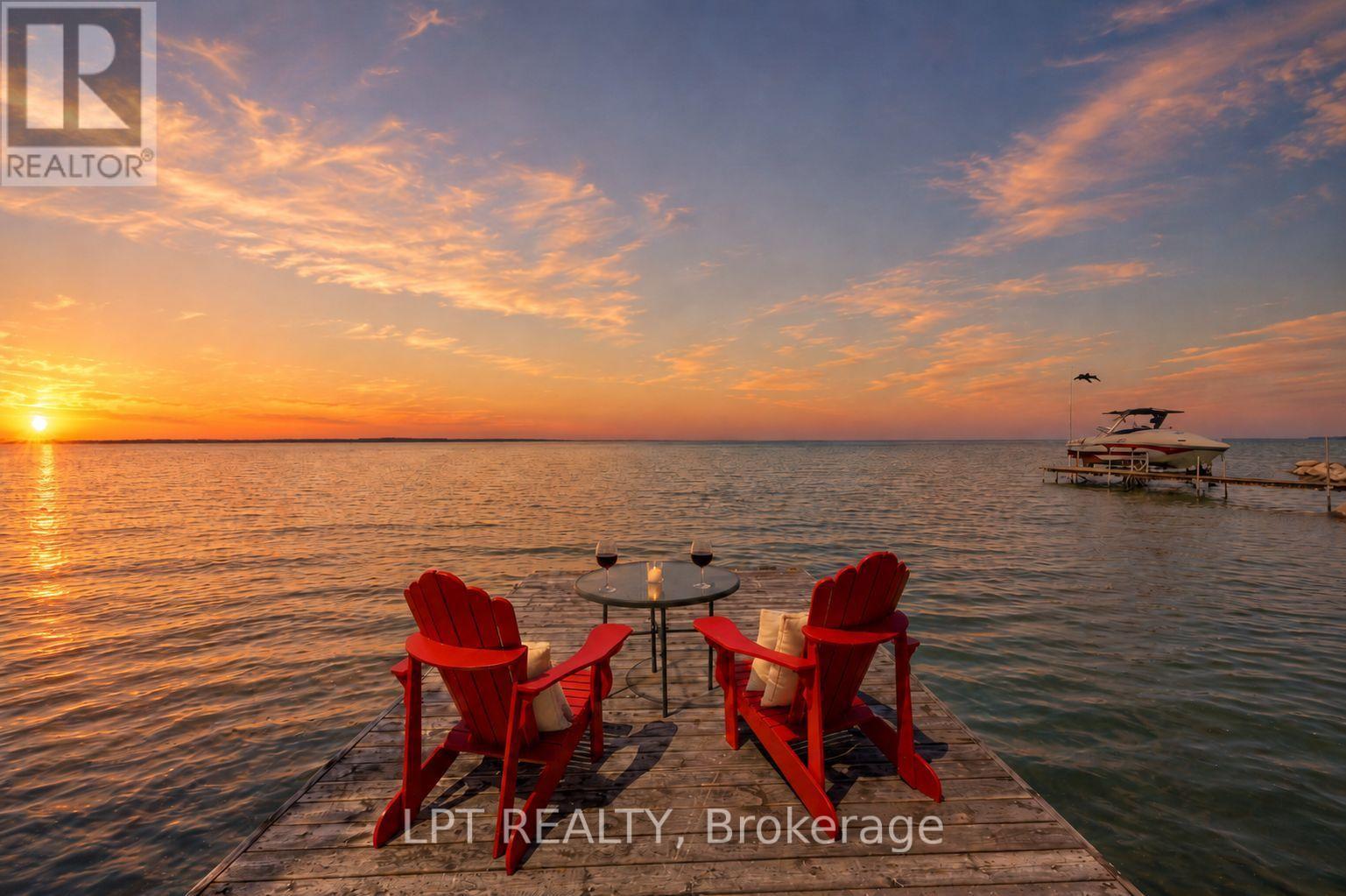 173 LAKE DRIVE E, Georgina, Ontario