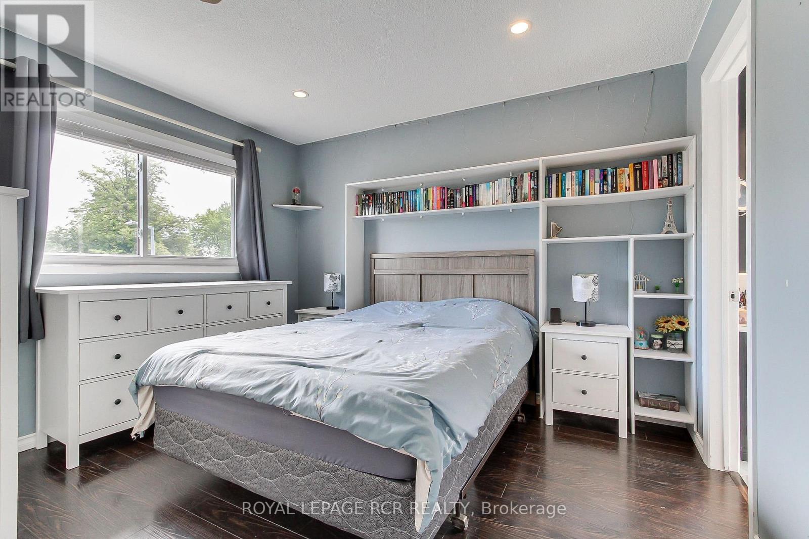 228 Collings Avenue, Bradford West Gwillimbury, Ontario  L3Z 1W3 - Photo 19 - N13596796