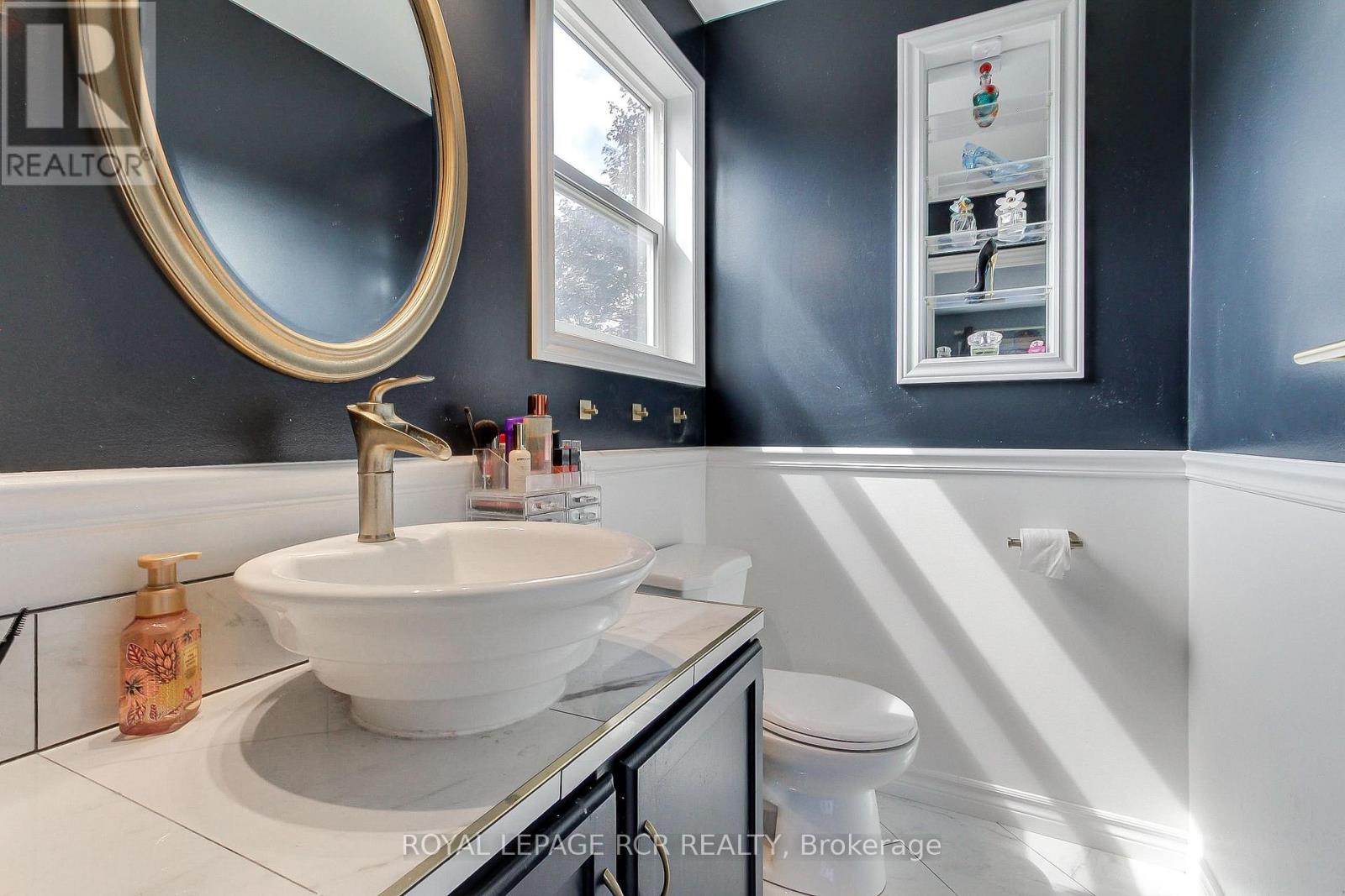 228 Collings Avenue, Bradford West Gwillimbury, Ontario  L3Z 1W3 - Photo 22 - N13596796