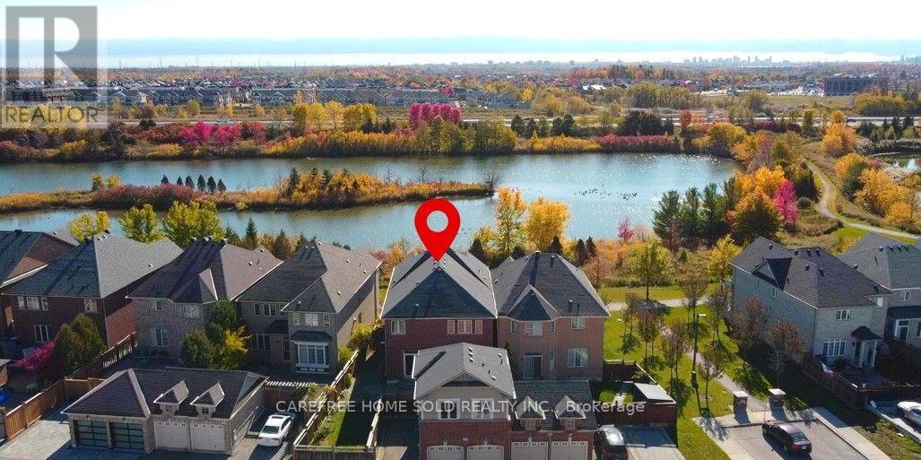 33 Oakmoor Lane, Markham, Ontario  L6B 0P1 - Photo 2 - N13596890