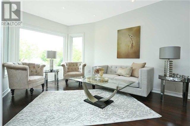 80 Larratt Lane, Richmond Hill, Ontario  L4C 0E2 - Photo 17 - N13597154