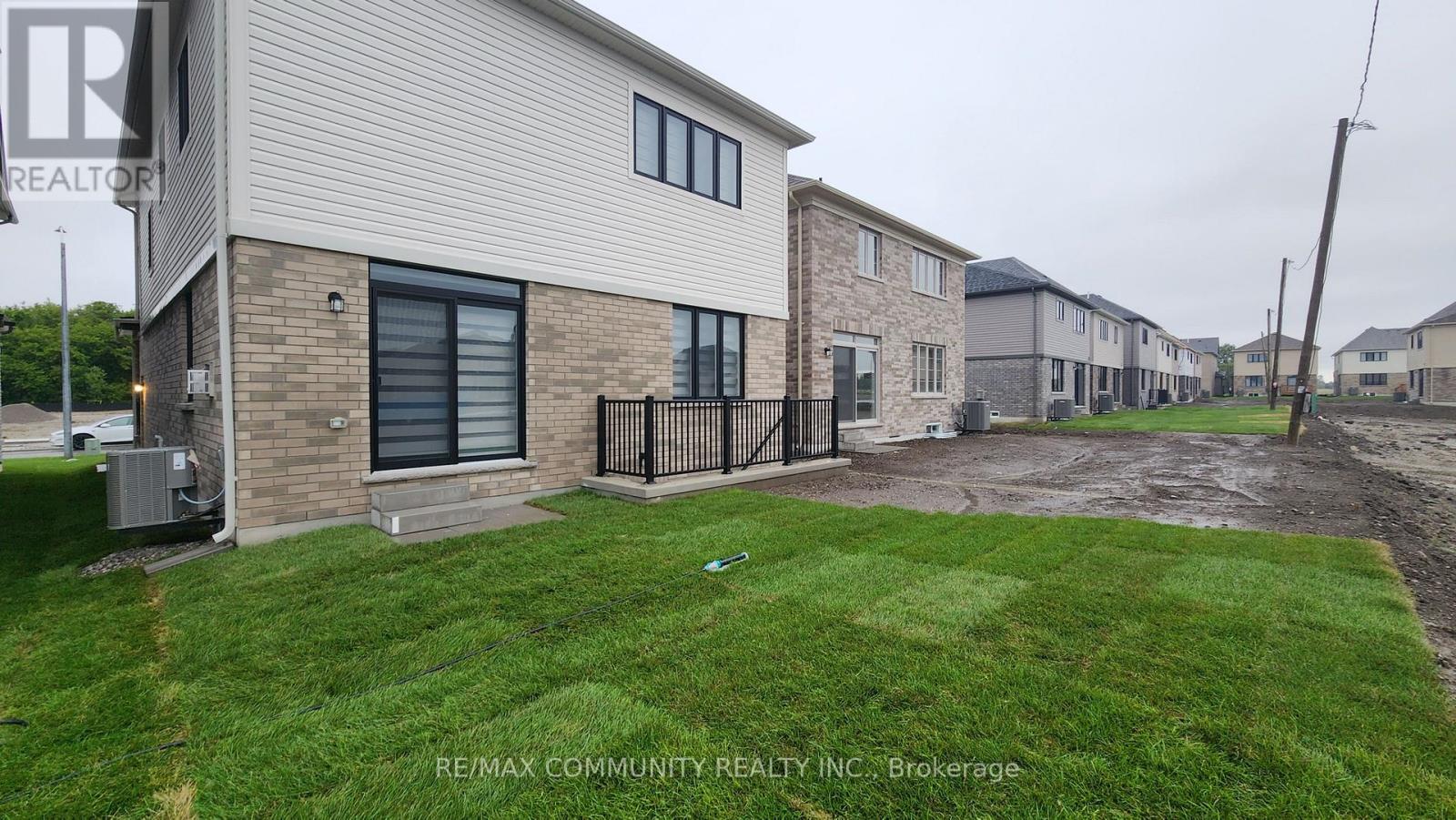 A - 58 Donald Cameron Crescent, Clarington, Ontario  L1E 0M4 - Photo 17 - E13422192