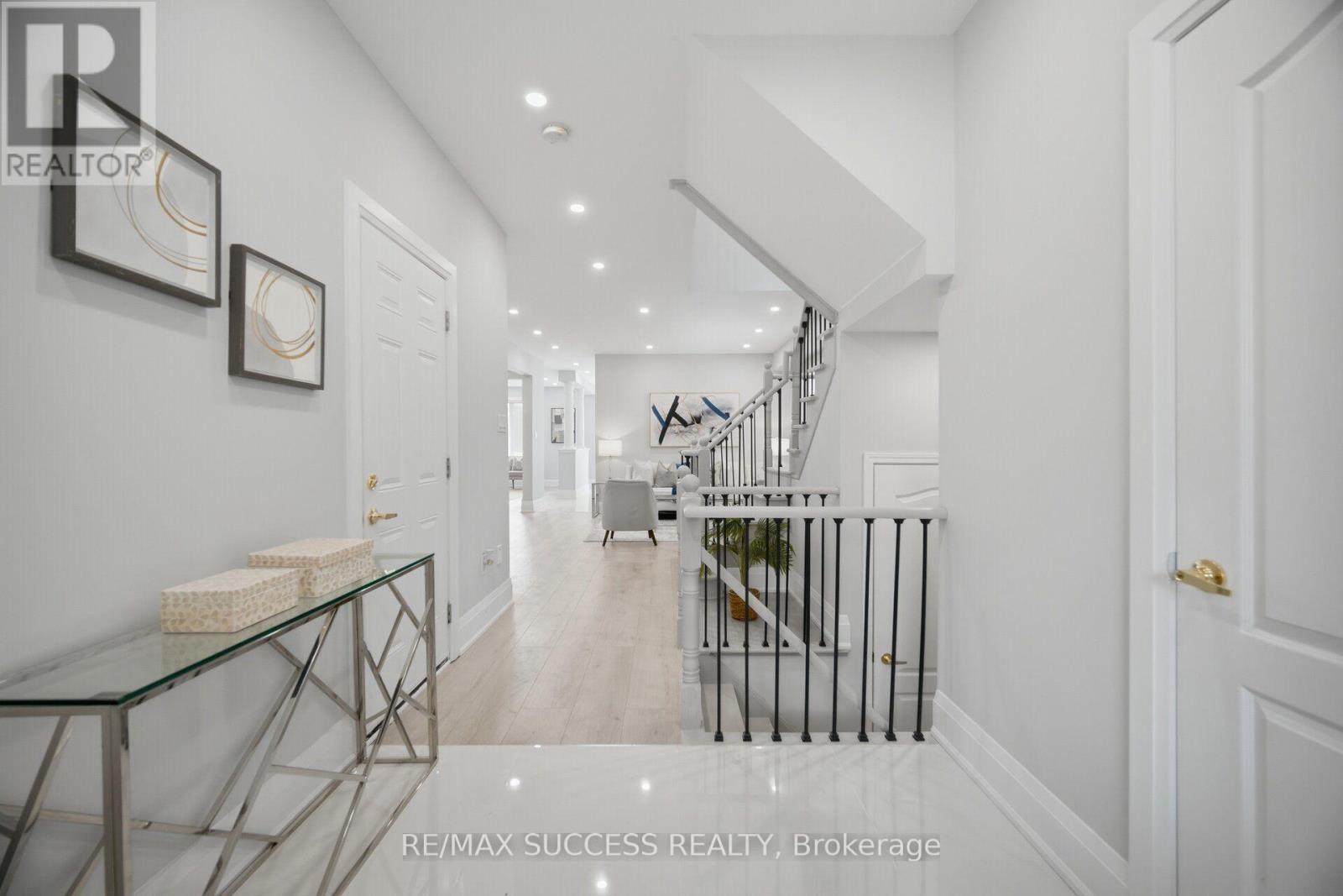 1019 Donnelly Street, Milton, Ontario  L9T 0A2 - Photo 4 - W13596800