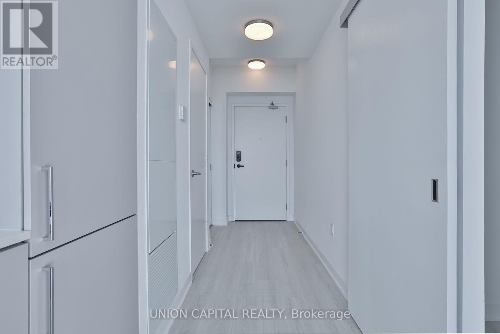 3307 - 3883 Quartz Road, Mississauga, Ontario L5B 0M4 - Photo 2 - W13596878