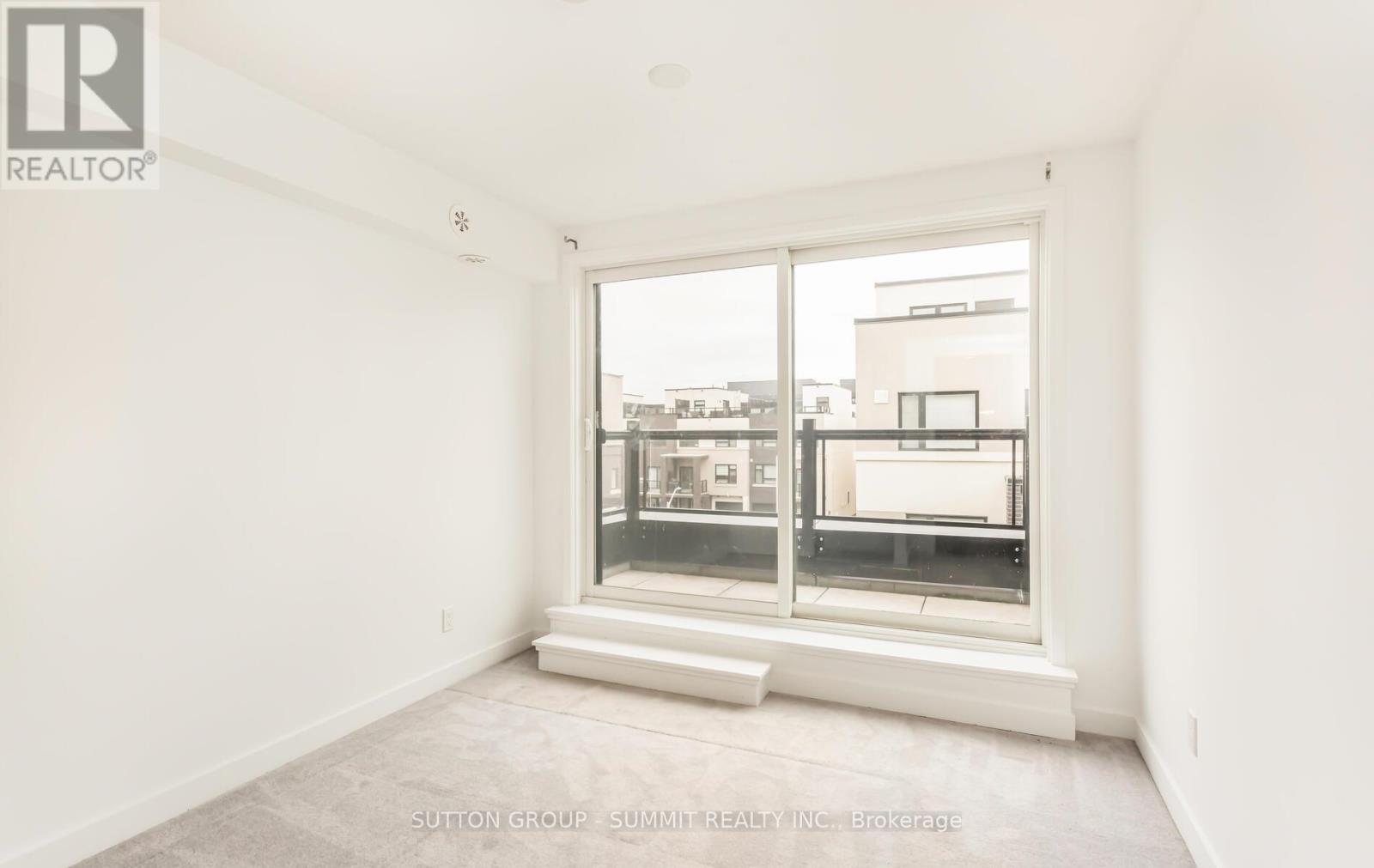 207 - 1137 Cooke Boulevard, Burlington, Ontario  L7T 0C3 - Photo 8 - W13596880