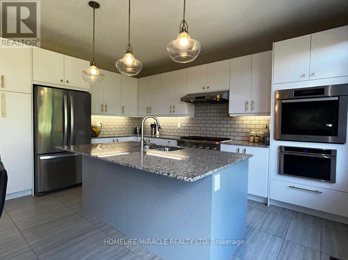 185 Thornbush Boulevard, Brampton, Ontario  L7A 4R5 - Photo 21 - W13597046