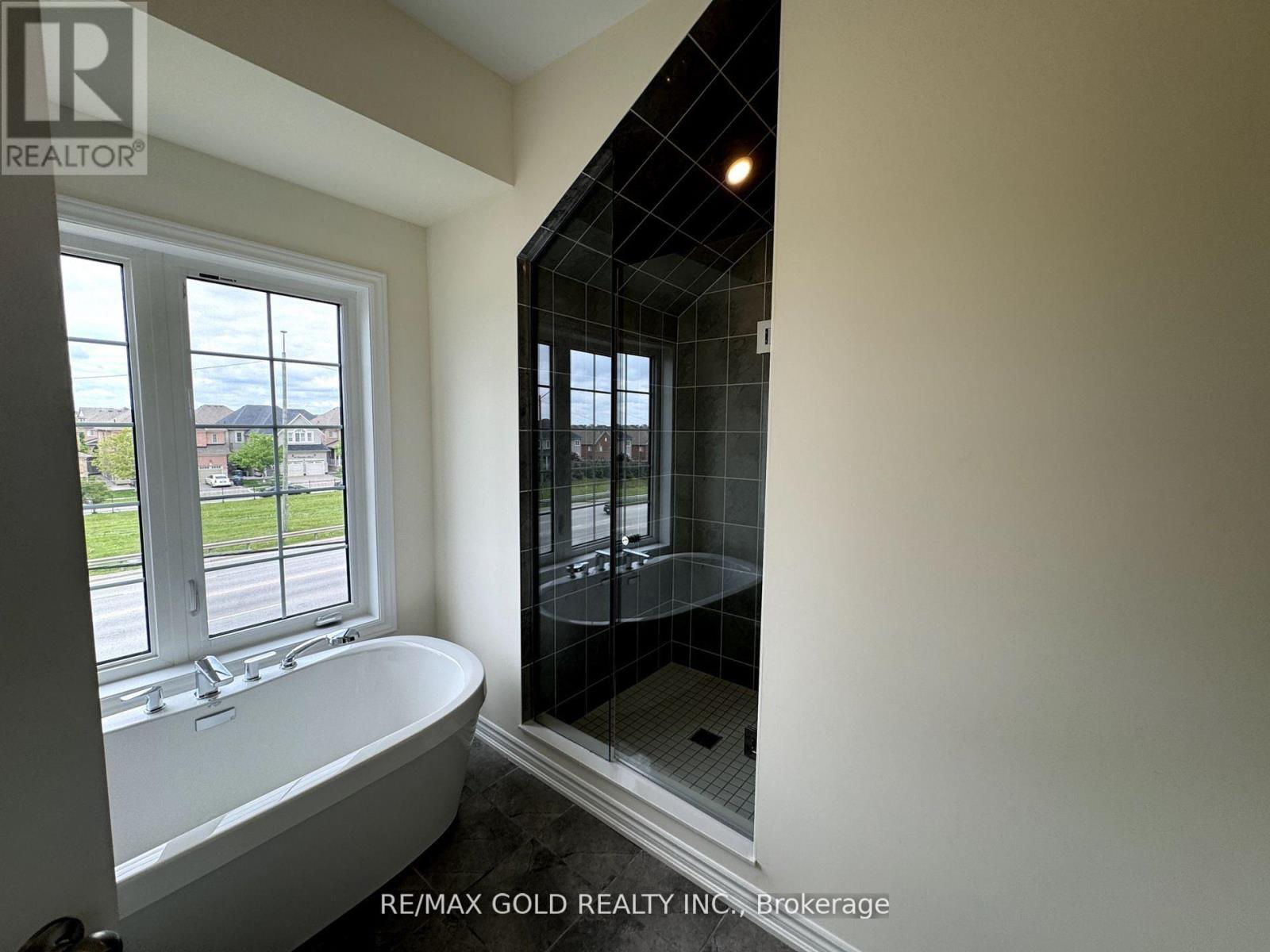 75 Hayrake Street, Brampton, Ontario  L6V 1V1 - Photo 15 - W13597128