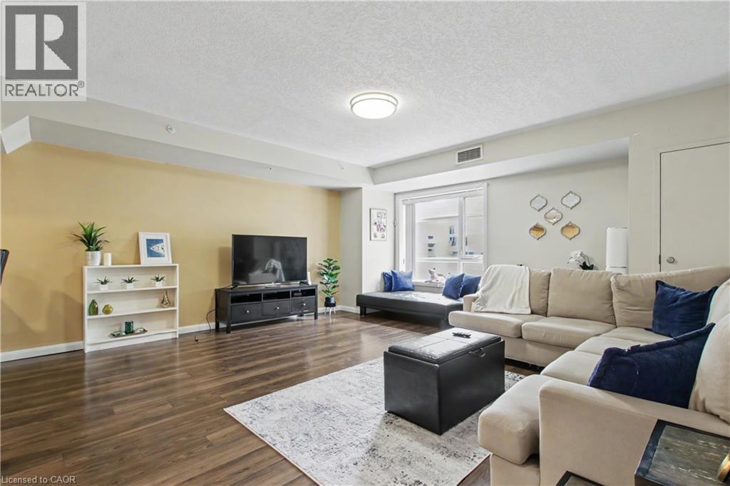 96 University Avenue W, Waterloo, Ontario  N2L 3C9 - Photo 4 - 40849492