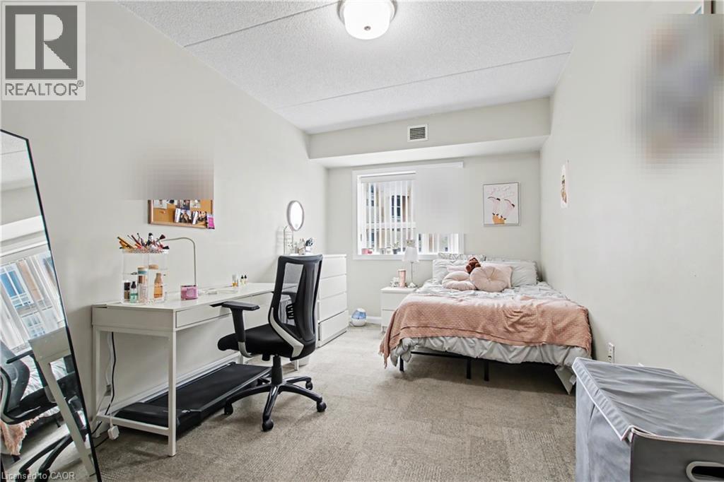 96 University Avenue W, Waterloo, Ontario  N2L 3C9 - Photo 8 - 40849492