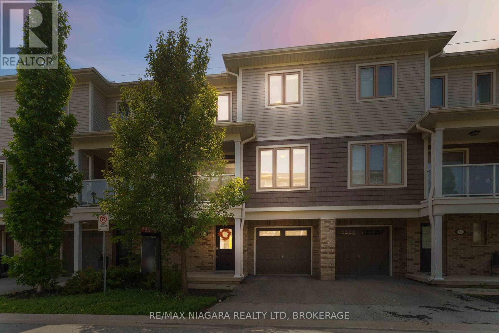 47 SCARLETT COMMON, St. Catharines, Ontario