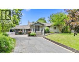 404 HAMILTON Drive, Ancaster, Ontario