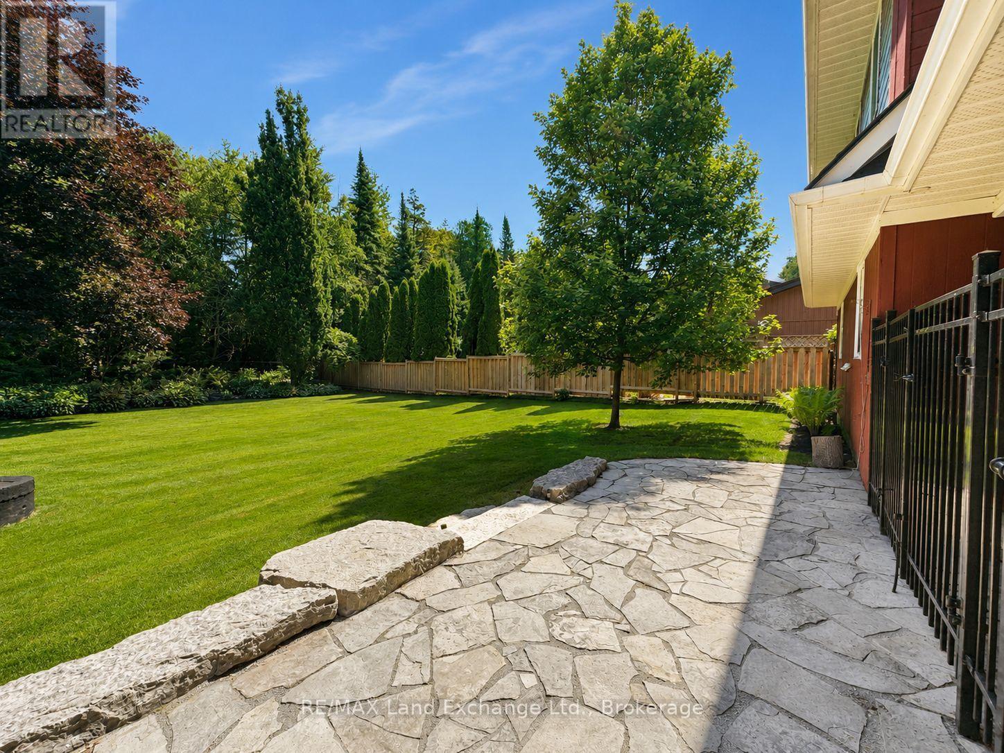 5 Goble Place, Saugeen Shores, Ontario  N0H 2C5 - Photo 4 - X13060540