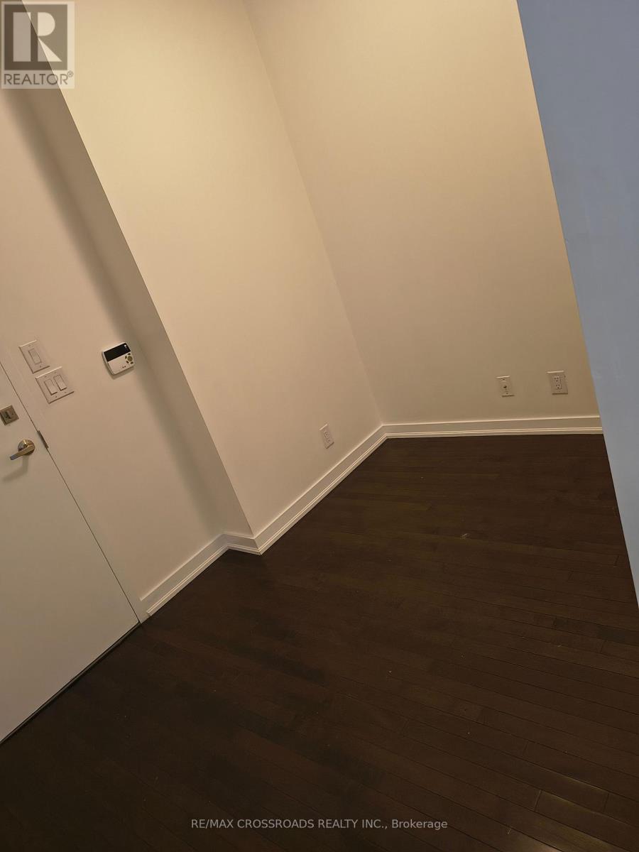 1104 - 12 York Street, Toronto, Ontario  M5J 2Z2 - Photo 19 - C13581520