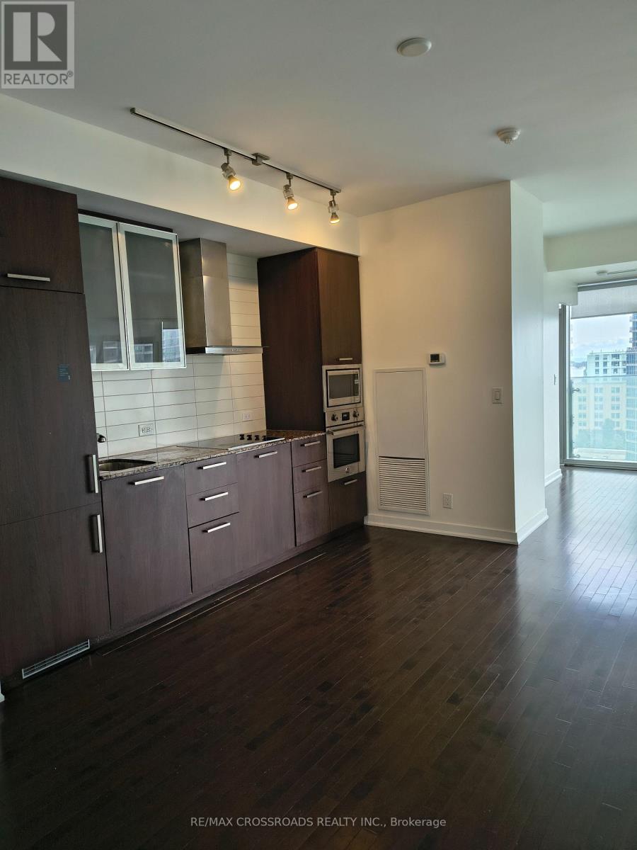 1104 - 12 York Street, Toronto, Ontario  M5J 2Z2 - Photo 5 - C13581520