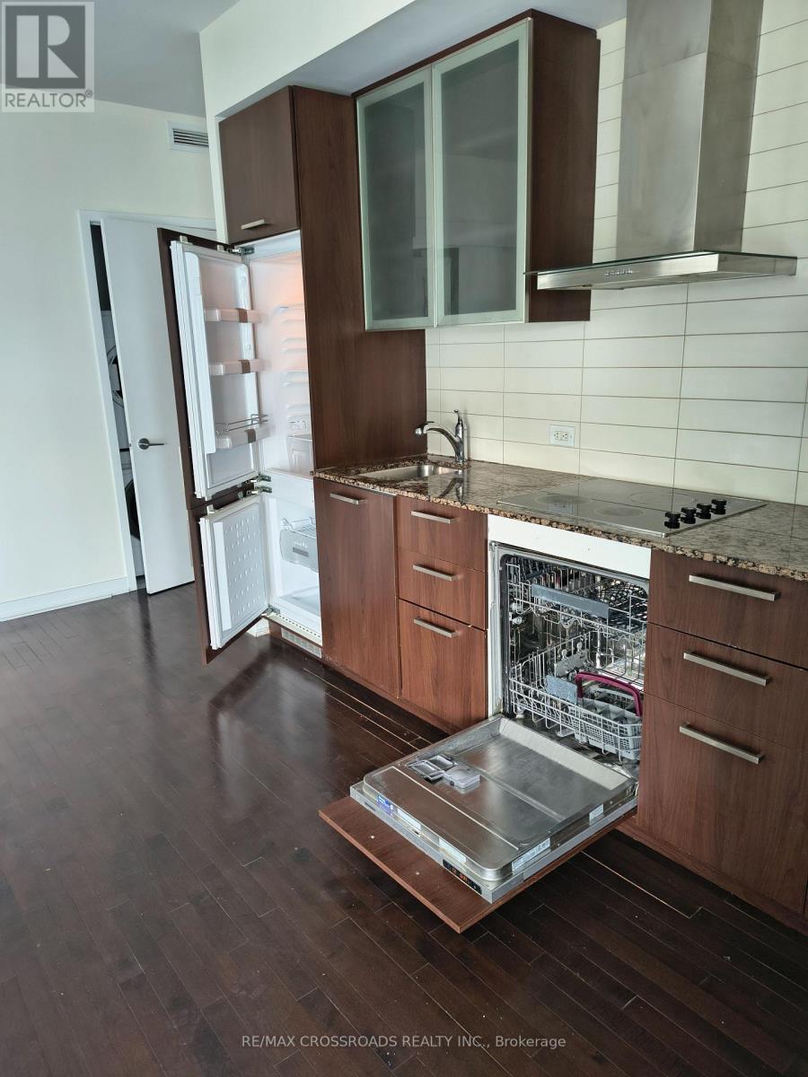 1104 - 12 York Street, Toronto, Ontario  M5J 2Z2 - Photo 6 - C13581520