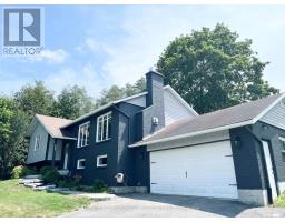 689 RAVENSHOE ROAD, Uxbridge, Ontario