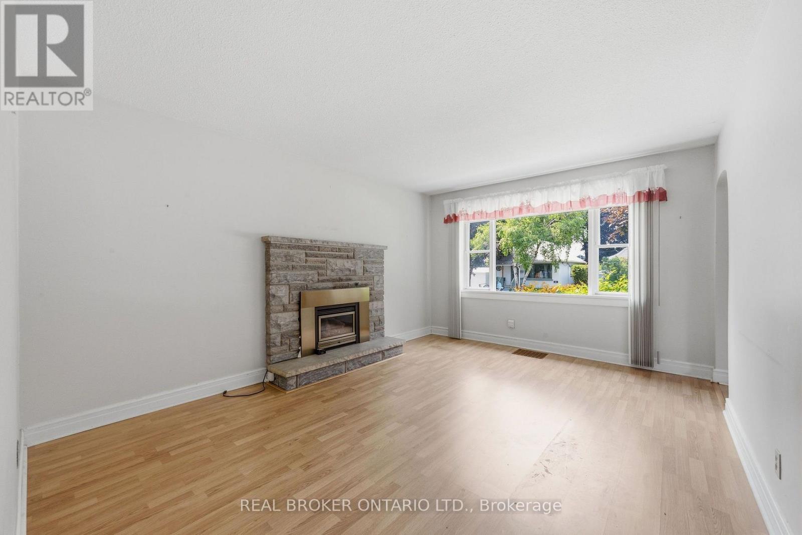 385 Enfield Avenue, Ottawa, Ontario  K1L 7L2 - Photo 14 - X13597214