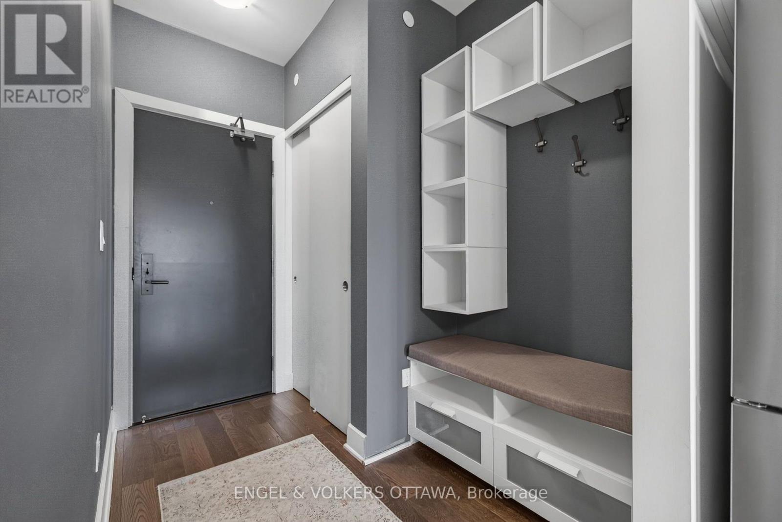 816 - 255 Bay Street, Ottawa, Ontario  K1R 0C5 - Photo 3 - X13597274