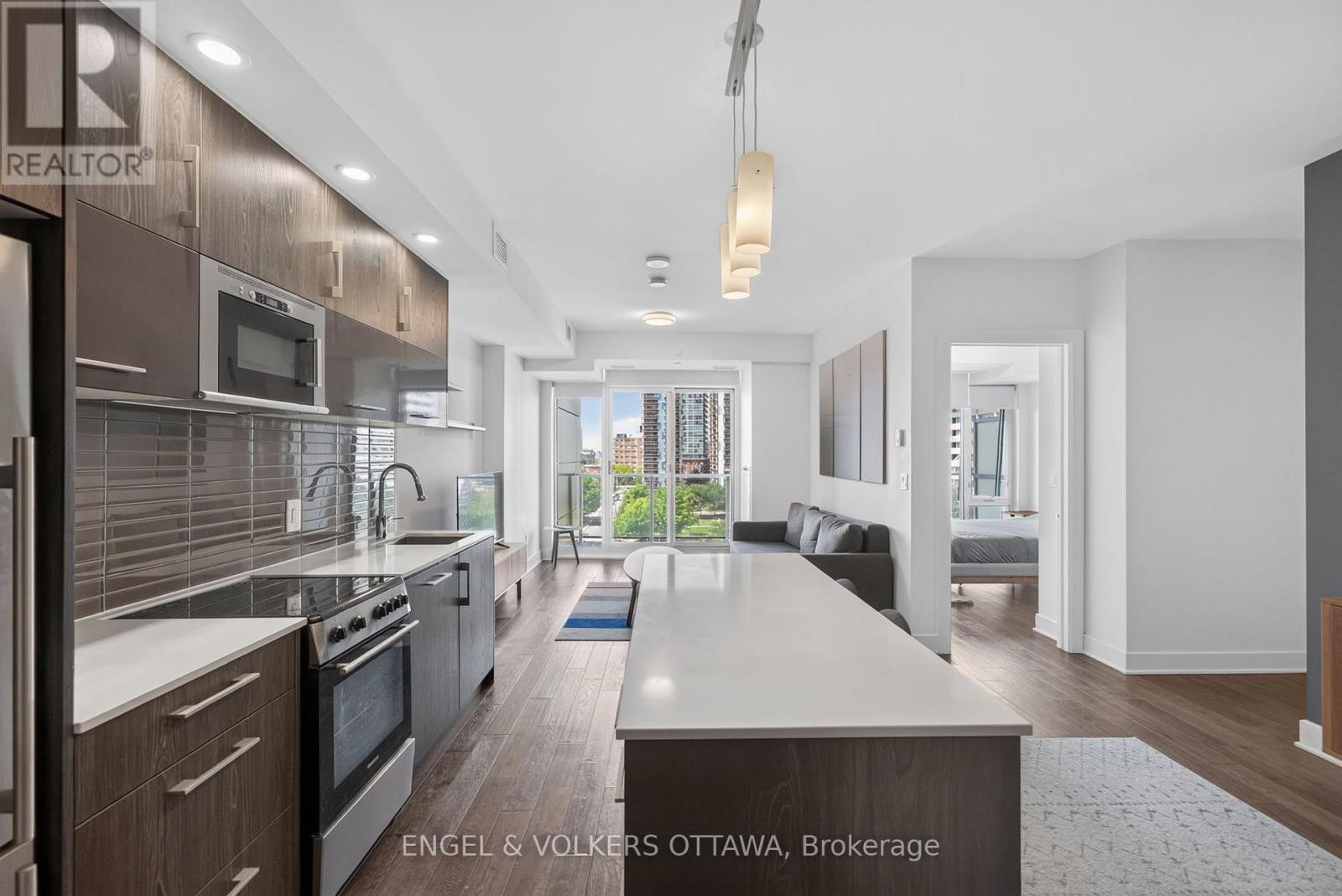 816 - 255 Bay Street, Ottawa, Ontario  K1R 0C5 - Photo 5 - X13597274