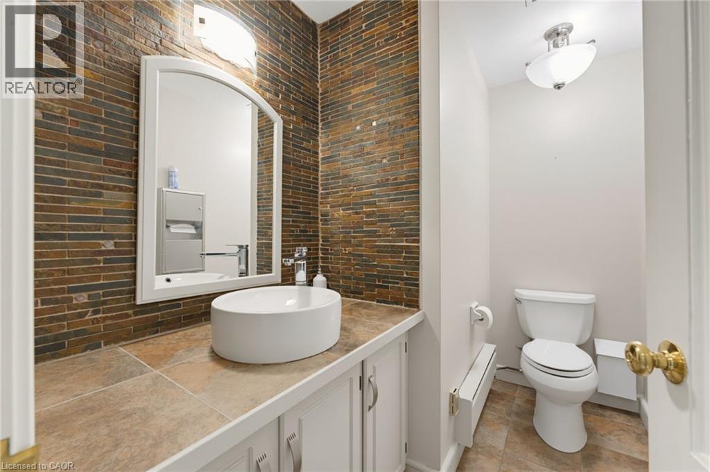 13-15 Bold Street, Hamilton, Ontario  L8P 1T3 - Photo 16 - 40850134