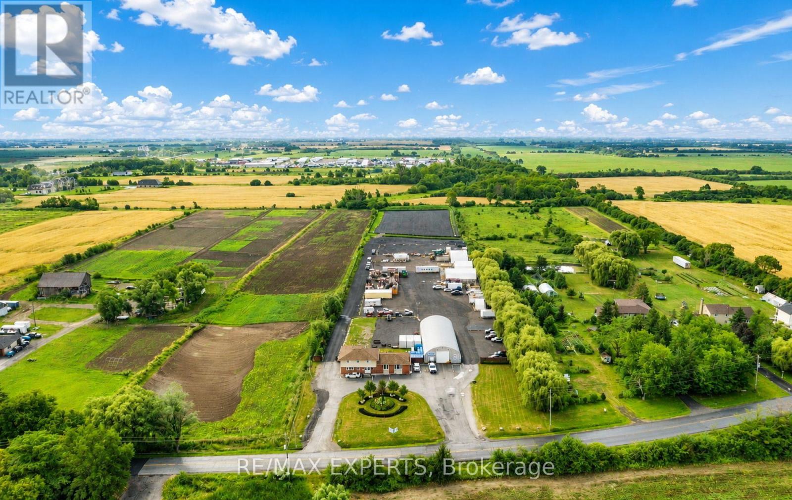 6809 Healey Road, Caledon, Ontario  L7C 0X2 - Photo 2 - W13596716