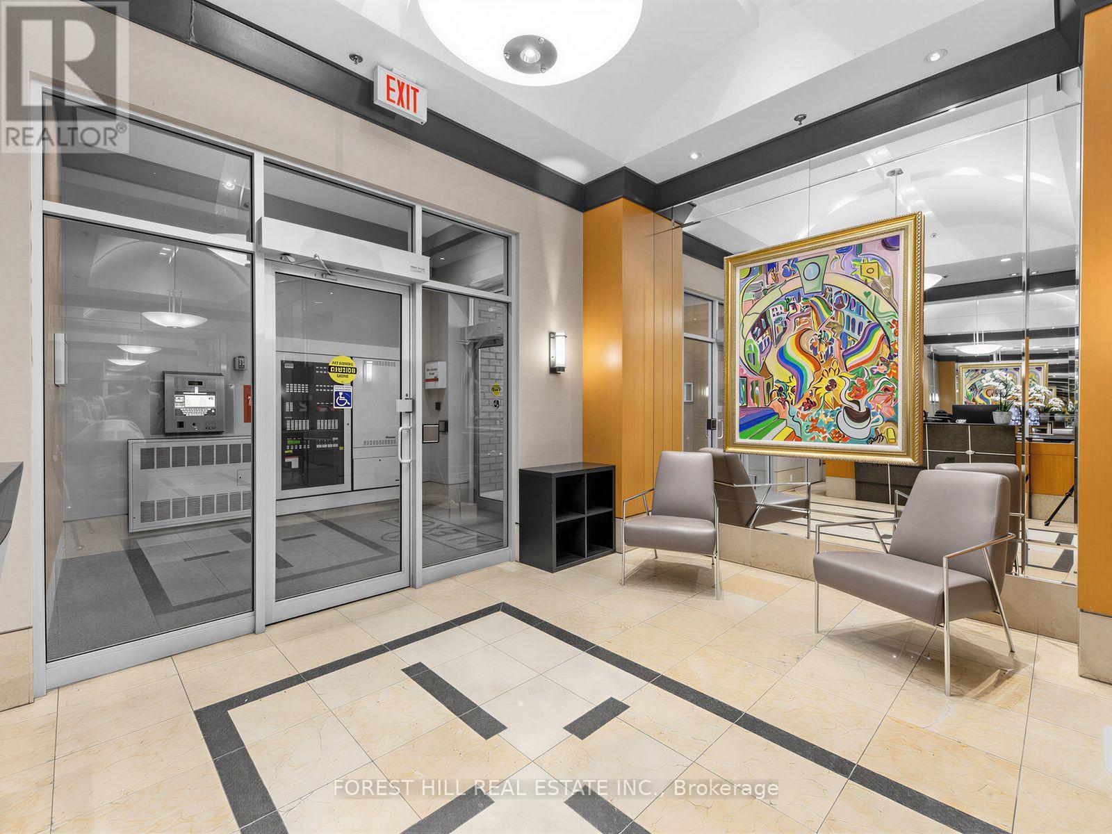 804 - 70 Alexander Street, Toronto, Ontario  M4Y 3B6 - Photo 3 - C13597202