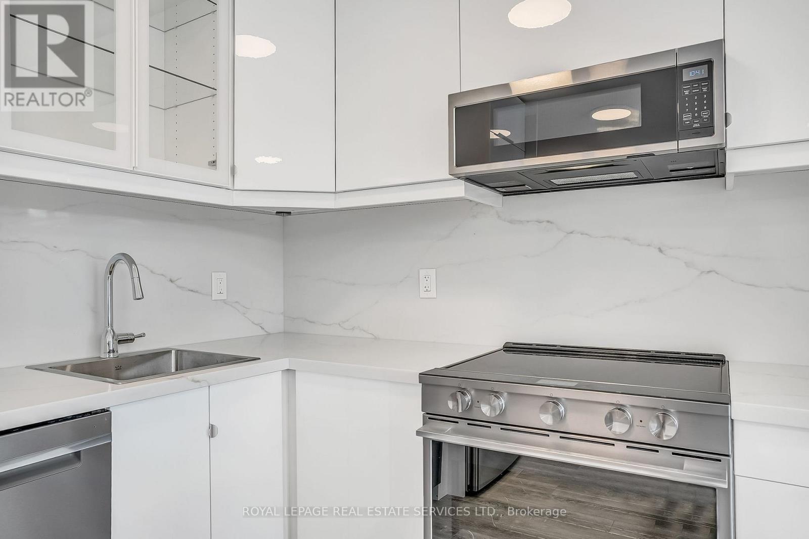 C - 439 Winona Drive, Toronto, Ontario  M6C 3T4 - Photo 22 - C13597268