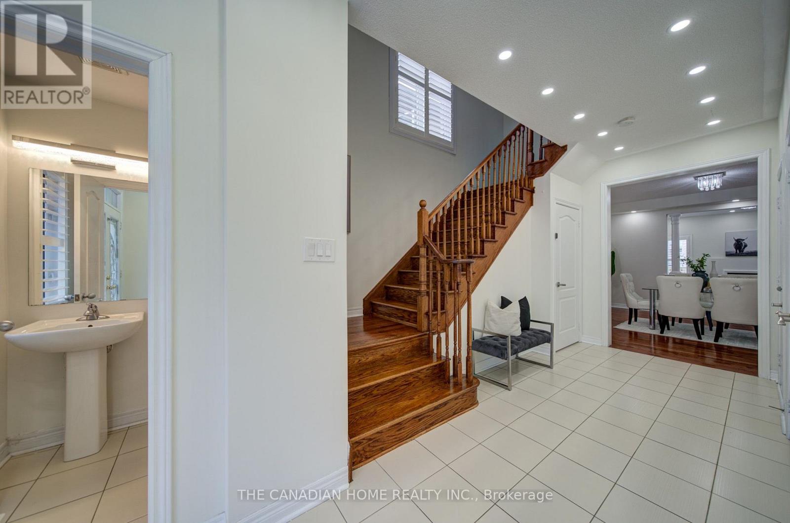 1599 Brandy Court, Pickering, Ontario  L1X 0C8 - Photo 6 - E13597216
