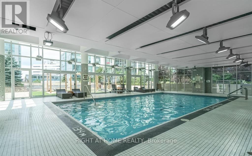 2702 - 223 Webb Drive, Mississauga, Ontario  L5B 0E8 - Photo 24 - W13597222
